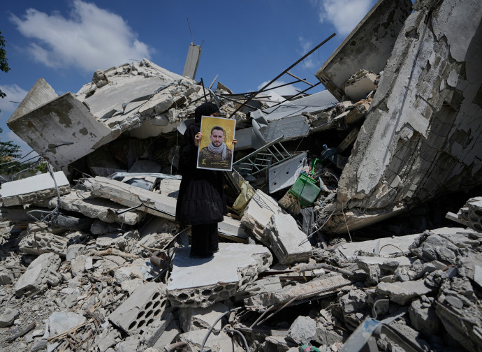 Vedova di un miliziano Hezbollah (AP)