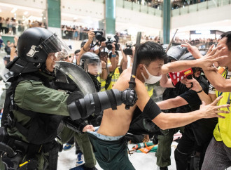 Hong Kong, la rabbia dei giovani intimoriti dalla Cina