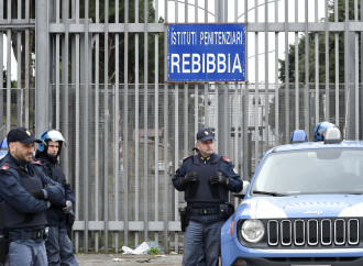 Due gay in una cella, unione "incivile" e forzata a Rebibbia