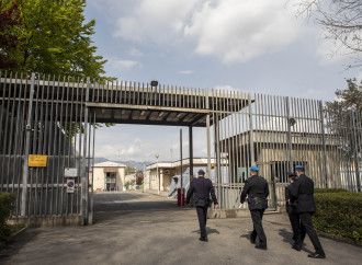 Le carceri esplodono, occorre puntare sulle pene alternative