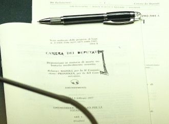"Regolare" il fine vita, l'illusione che accelera la deriva