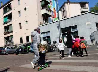 In Italia 5 milioni di stranieri, sui minori il dato più grave