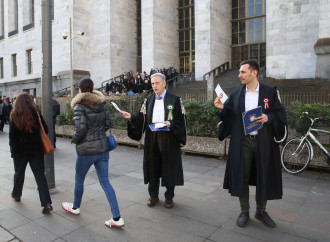 Sale la tensione intorno al referendum sulla giustizia