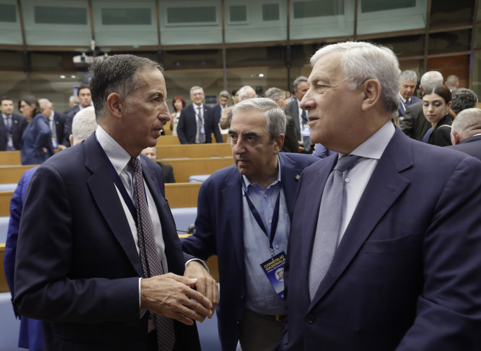 Fabio Roscioli, Maurizio Gasparri e Antonio Tajani nel luglio 2025 (ImagoEconomica)