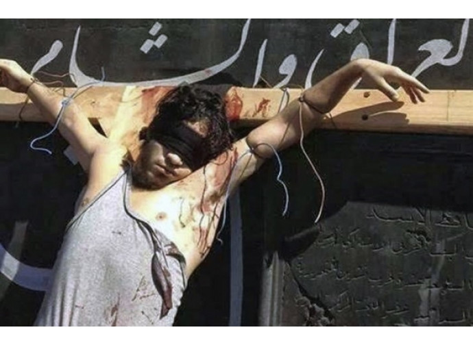 Cristiano crocefisso dai guerriglieri dell'Isis in Siria
