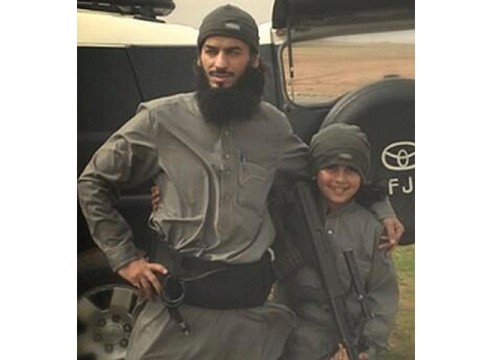 Isis, piccoli jihadisti