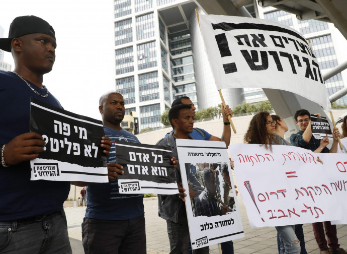 Tel Aviv, manifestazione pro-immigrati