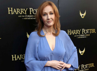 Rowling: «Mi scrivono trans pentiti»