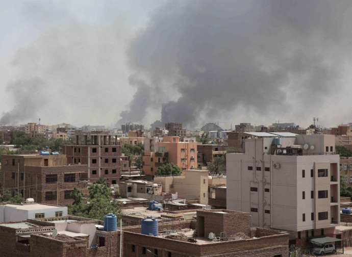 Combattimenti in corso a Khartoum