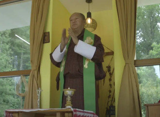 Il primo e unico prete del Buthan