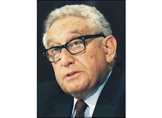 Siamo in troppi: così Kissinger diede l'ordine