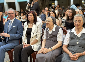 Prigioniere in casa, le suore di Beirut ostaggio degli sfollati