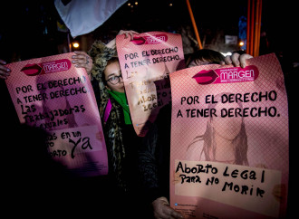 Aborto, l'Argentina ci riprova. Chiesa e governo ambigui