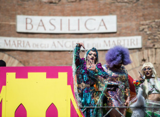 Gay pride, riparare si deve: lezione di Trieste a Genova