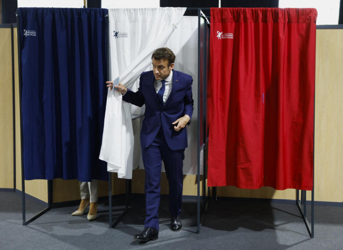 Macron uscito dalle urne