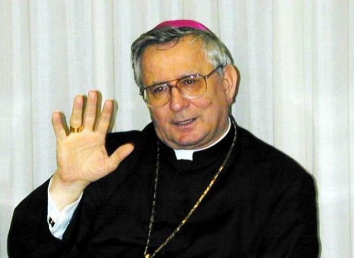 Il vescovo Alessandro Maggiolini