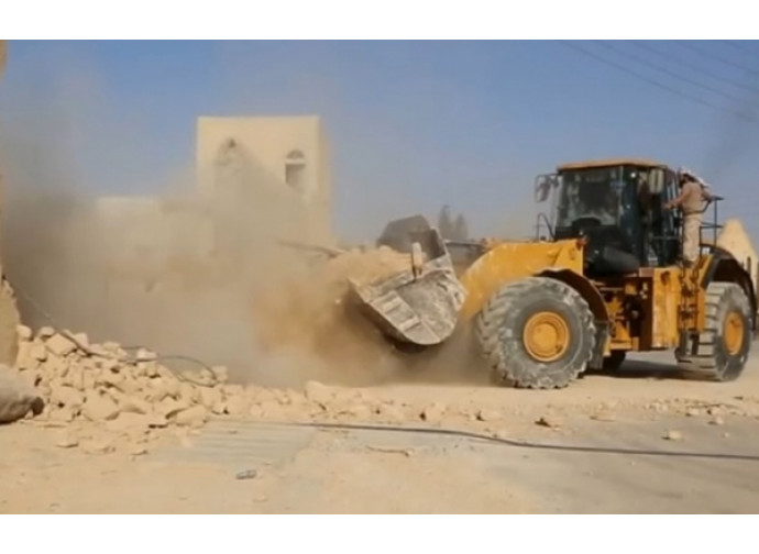 Bulldozer dell'Isis distruggono Mar Elian