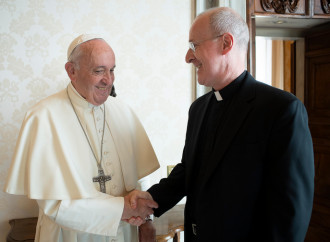 Il Papa ribadisce l'appoggio a padre Martin