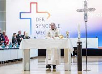 Persino Roche reagisce al Sinodo tedesco