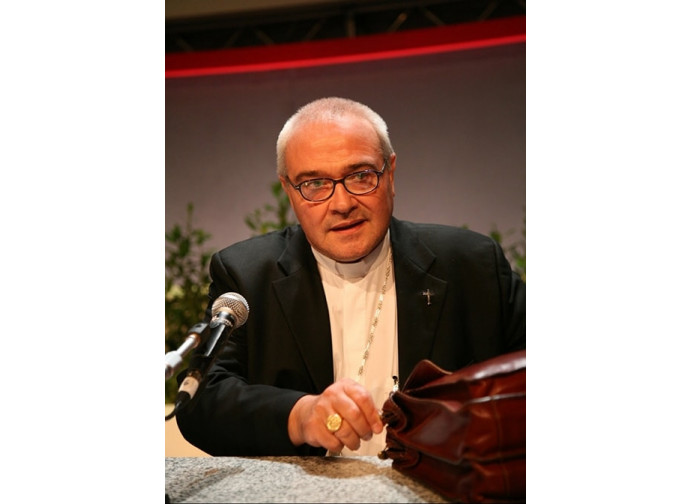Il vescovo Luigi Negri