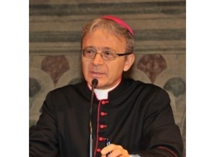 Mons Francesco Cavina