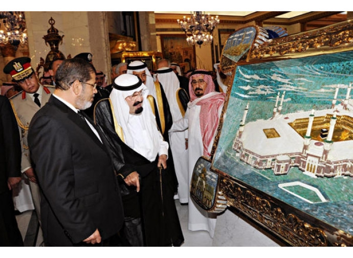 Mohammed Morsi e il re saudita