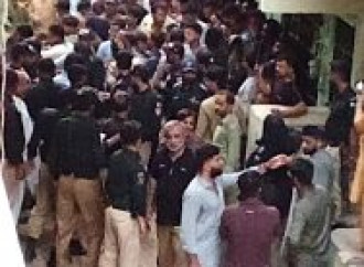 Esponenti musulmani difendono due cristiani accusati di blasfemia in Pakistan