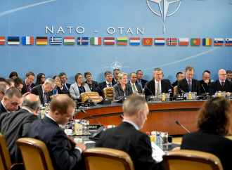 La Nato si prepara a una guerra. Con la Russia