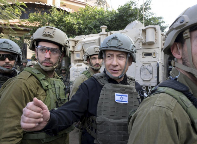Benjamin Netanyahu al fronte (La Presse)