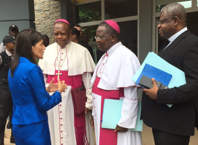 Nikki Haley media con i vescovi del Congo