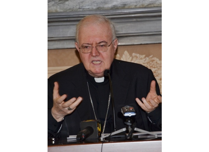 L'arcivescovo di Torino Cesare Nosiglia
