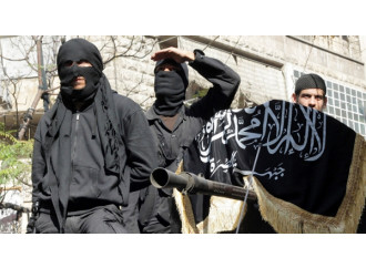 Siria, spuntano le prove del sostegno ai jihadisti
Come l'Europa si è allevata la serpe in seno