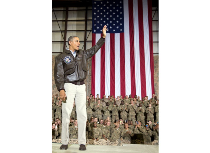 Obama ai tempi della visita alle truppe in Afghanistan