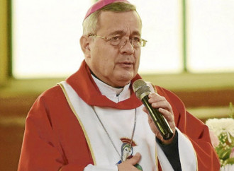 "Inaccettabile l'appoggio del Papa al vescovo cileno"