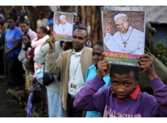 Il Papa:  la famiglia 
antidoto a 
corruzione e radicalismo 