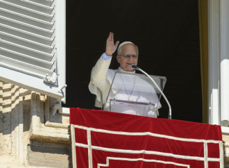 «Ho un nodulo polmonare, mi opero». Il Papa lascia tutti col fiato sospeso