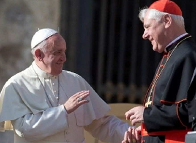 Papa Francesco con il cardinale Muller