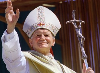 In festa per Giovanni Paolo II, un santo patrono d’eccezione
