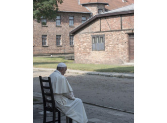 Il "filtro" al Papa, anche sullo sterminio nazista