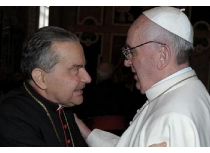 Il cardinale Caffarra con papa Francesco