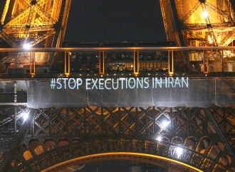 Protesta a Parigi contro la pena di morte in Iran (AP)