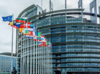 UE, svolta sui rimpatri: oggi il voto in aula al Parlamento