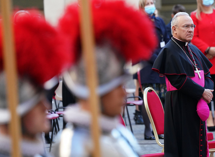 Mons. Pena Parra (ImagoEconomica)