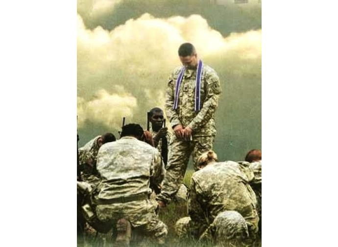 Soldati americani in preghiera