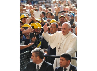 Papa, elogio dell'imprenditore (con distinguo) e un siluro al reddito di cittadinanza