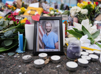 L'uccisione di Alex Pretti pone fine al duello nel Minnesota