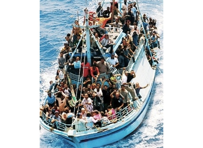 Migranti nel canale di Sicilia