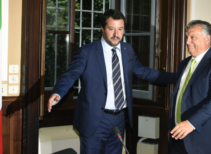 Salvini e Orban, di nuovo assieme in un nuovo eurogruppo? (La Presse)