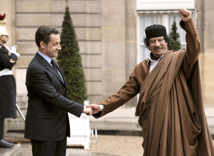 Sarkozy e Gheddafi nel 2007