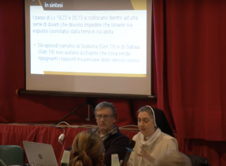 Se la Bibbia non è gay-friendly a Firenze la si reinterpreta